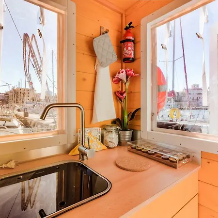 보트호텔 The Homeboat Company Mar Del Plata-alghero